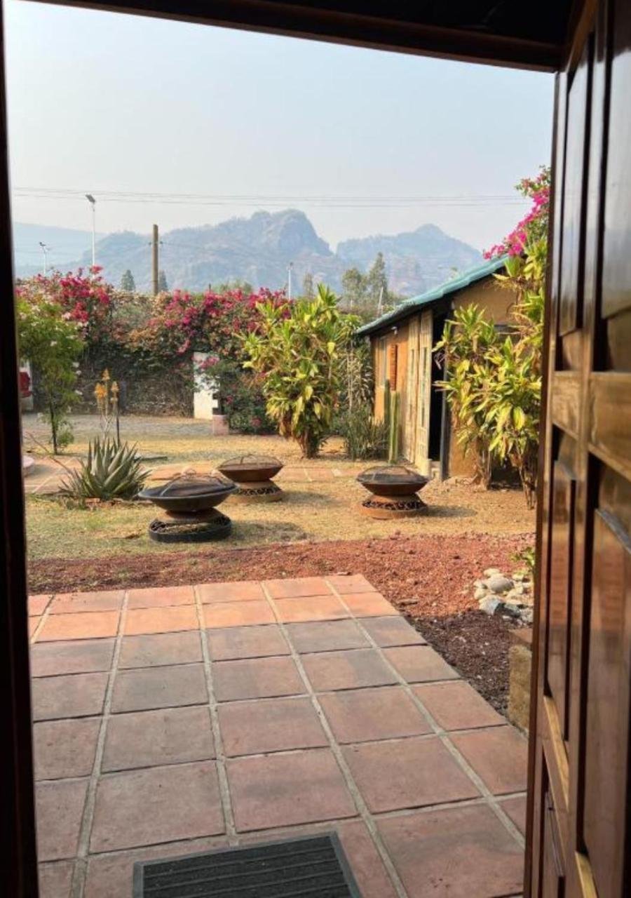 Los Cruxes Sam Paz Tepoztlan Exterior photo